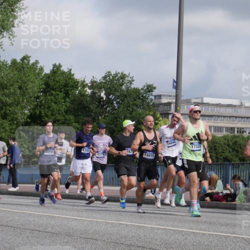 29.06.2025 - hella hamburg halbmarathon Luisa Fischer http://msf.ph/oto/8449935 29.06.2025 09:49:29 Kennedybrücke 13729, 508, 13148, 6305, 43411, 16645, 17329, 393, 9376, 14975, 190, 12204, 1002, 1407, 1910, 1959, 2563, 2836, 2851, 3790, 3935, 4740, 6032, 6305, 6473, 7080, 7831, 7867, 9376, 9508 meine-sportfotos.de