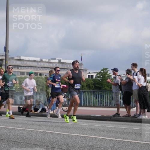 29.06.2025 - hella hamburg halbmarathon Luisa Fischer http://msf.ph/oto/8450134 29.06.2025 09:49:35 Kennedybrücke 3790, 7831, 055, 4899, 6032, 1002, 1910, 2228, 2563, 2851, 3790, 4246, 4740, 6032, 6305, 6473, 7831, 7972, 9376, 9508, 10771 meine-sportfotos.de