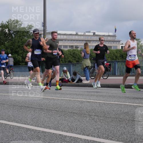 29.06.2025 - hella hamburg halbmarathon Luisa Fischer http://msf.ph/oto/8450779 29.06.2025 09:49:56 Kennedybrücke 1715, 15, 18419, 12137, 1217, 2121, 2404, 2774, 3783, 5961, 8395, 9171 meine-sportfotos.de