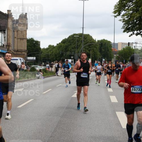 29.06.2025 - hella hamburg halbmarathon Yannick Fuchs http://msf.ph/oto/8450983 29.06.2025 10:55:43 20KM 1135, 1138, 1147, 2086, 2391, 2591, 3097, 3400, 4068, 4095, 5839, 5870, 6391, 7033, 7049, 7757, 8364, 8531, 8590, 9297, 9932, 10031, 10177, 10194, 10746, 11465, 12125, 12787, 13064, 13086, 13491, 13699, 13958, 14605, 14628, 15252, 15520, 15539, 15733, 15908, 16128, 16145, 18551, 18799 meine-sportfotos.de