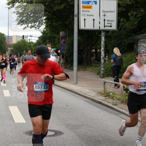 29.06.2025 - hella hamburg halbmarathon Yannick Fuchs http://msf.ph/oto/8451052 29.06.2025 10:55:43 20KM 1135, 1138, 1147, 2086, 2391, 2591, 3097, 3400, 4068, 4095, 5839, 5870, 6391, 7033, 7049, 7757, 8364, 8531, 8590, 9297, 9932, 10031, 10177, 10194, 10746, 11465, 12125, 12787, 13064, 13086, 13491, 13699, 13958, 14605, 14628, 15252, 15520, 15539, 15733, 15908, 16128, 16145, 18551, 18799 meine-sportfotos.de