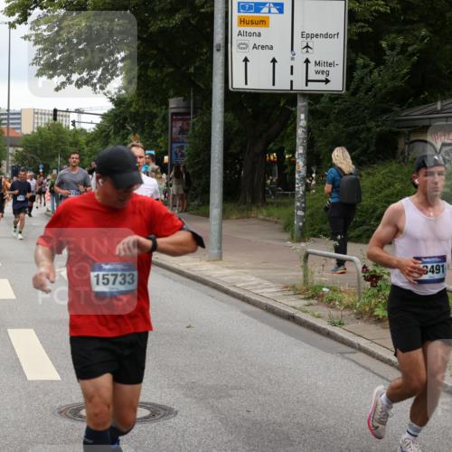 29.06.2025 - hella hamburg halbmarathon Yannick Fuchs http://msf.ph/oto/8451087 29.06.2025 10:55:44 20KM 1135, 1138, 1147, 1190, 2086, 2391, 2591, 3097, 3400, 4068, 4095, 5839, 5870, 6391, 7033, 7049, 7757, 8364, 8531, 8590, 9297, 9932, 10031, 10177, 10194, 10746, 11465, 12125, 12787, 13064, 13086, 13491, 13699, 13958, 14605, 14628, 15252, 15520, 15539, 15733, 15908, 16128, 16145, 18551, 18799, 18808 meine-sportfotos.de