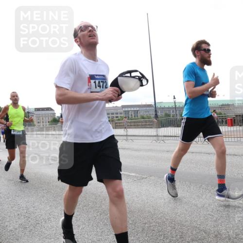29.06.2025 - hella hamburg halbmarathon Lena Gebhardt http://msf.ph/oto/8451636 29.06.2025 10:30:56 Lombardsbrücke 3131, 1472, 1059, 1472, 1647, 1773, 2097, 2268, 2505, 2569, 2754, 2755, 3131, 3281, 4198, 4561, 4575, 4819, 6195, 6344, 6556, 6620, 6787, 7071, 7120, 7351, 8072, 8073, 8757, 9576, 9830, 10989, 11981, 11984, 11988, 12384, 12460, 12461, 12627, 12687, 14095, 14216, 14421, 14803, 15299, 15466, 15589, 15757, 15789, 16504, 16791, 17224, 17463, 17509, 17742, 17966, 18362, 18795, 18860, 19052, 19226 meine-sportfotos.de