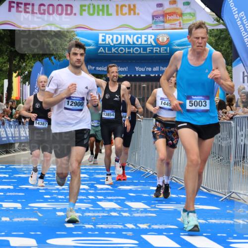 29.06.2025 - hella hamburg halbmarathon Strokosch-Dieckow http://msf.ph/oto/8452508 29.06.2025 10:37:16 Ziel 4860, 5003, 8362, 10190, 11423, 12739, 12900, 13854, 13972, 14387, 14459, 15178, 15888, 17137, 17306, 17726, 18824 meine-sportfotos.de