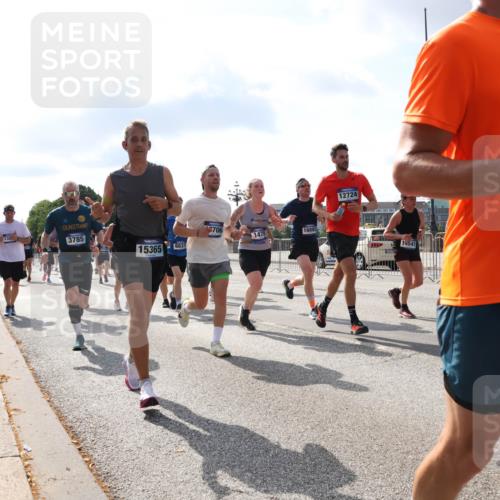 29.06.2025 - hella hamburg halbmarathon Lena Gebhardt http://msf.ph/oto/8452634 29.06.2025 09:54:07 Lombardsbrücke 3785, 3706, 1476, 16893, 15365, 6831, 12724, 14541, 6625, 1098, 1119, 1399, 1413, 1424, 1476, 1892, 1902, 2020, 2098, 2188, 2270, 2516, 2823, 2842, 2890, 2937, 3004, 3477, 3785, 4029, 4140, 4183, 4185, 4235, 4237, 4247, 4270, 4949, 5020, 5115, 5362, 5528, 5532, 5650, 6198, 6309, 6388, 6575, 6630, 6831, 7167, 7297, 7385, 7448, 7480, 7734, 8023, 8269, 8576, 8698, 8743, 8928, 9030, 9043, 9105, 9463, 9482, 9619, 9633, 9815, 10529, 10792, 11077, 11848, 11936, 12084 meine-sportfotos.de