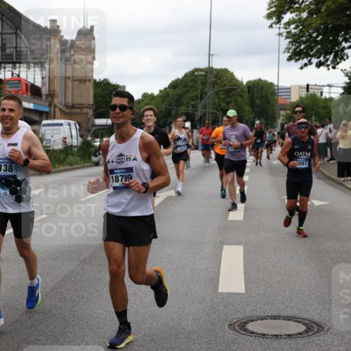 29.06.2025 - hella hamburg halbmarathon Yannick Fuchs http://msf.ph/oto/8452706 29.06.2025 10:55:58 20KM 1135, 1138, 1147, 1190, 3097, 3921, 4095, 4859, 5547, 6580, 6815, 8154, 8364, 9297, 9718, 9928, 10177, 10194, 10746, 10797, 11968, 12567, 13699, 13958, 14574, 15252, 15291, 15520, 15539, 15686, 15859, 15908, 17532, 17939, 18000, 18551, 18799, 18808, 18919 meine-sportfotos.de