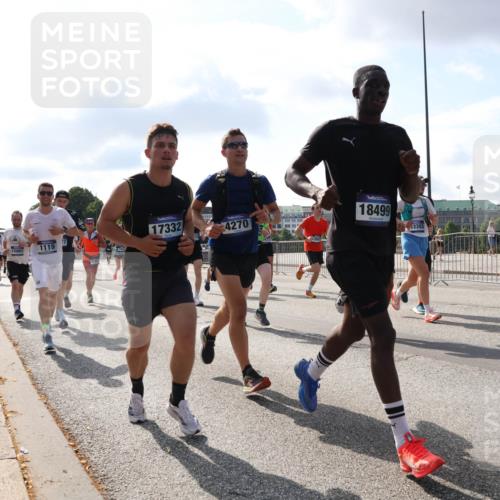 29.06.2025 - hella hamburg halbmarathon Lena Gebhardt http://msf.ph/oto/8453654 29.06.2025 09:54:12 Lombardsbrücke 17332, 15001, 1119, 4270, 18499, 2203, 1098, 1119, 1171, 1342, 1399, 1413, 1424, 1476, 1892, 1902, 2020, 2098, 2188, 2270, 2516, 2823, 2842, 2889, 3477, 3562, 3785, 4029, 4140, 4183, 4185, 4235, 4237, 4247, 4270, 4949, 5020, 5115, 5528, 5532, 5650, 6198, 6309, 6575, 6630, 6831, 7167, 7297, 7709, 7734, 8023, 8269, 8576, 8698, 8743, 8928, 9030, 9043, 9105, 9463, 9482, 9619, 9815, 10237, 10529, 10792, 11077, 11848, 11936, 12084 meine-sportfotos.de
