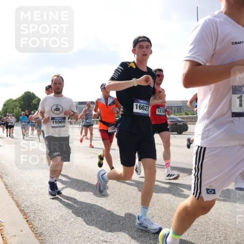 29.06.2025 - hella hamburg halbmarathon Lena Gebhardt http://msf.ph/oto/8454056 29.06.2025 09:54:14 Lombardsbrücke 15001, 2188, 16627, 12747, 1119, 1098, 1119, 1171, 1342, 1399, 1413, 1424, 1476, 1549, 1892, 1902, 2020, 2098, 2188, 2270, 2516, 2823, 2842, 2889, 3477, 3562, 3785, 4017, 4029, 4183, 4185, 4235, 4237, 4270, 4816, 4949, 5020, 5115, 5528, 6198, 6266, 6309, 6575, 6630, 6831, 7167, 7297, 7709, 7734, 8023, 8269, 8576, 8698, 8743, 8928, 9030, 9043, 9105, 9463, 9482, 9619, 9815, 10057, 10237, 10529, 10792, 11077, 11848, 11936, 12084 meine-sportfotos.de