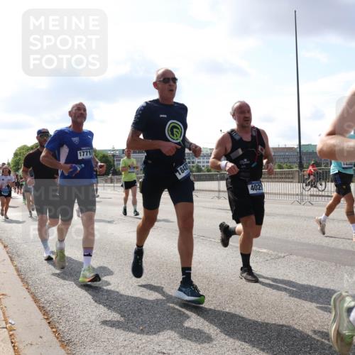 29.06.2025 - hella hamburg halbmarathon Lena Gebhardt http://msf.ph/oto/8455049 29.06.2025 09:54:21 Lombardsbrücke 17710, 11711, 8427, 4029, 18380, 148, 1098, 1119, 1171, 1342, 1399, 1413, 1424, 1476, 1549, 1892, 1902, 1942, 2020, 2098, 2188, 2442, 2470, 2561, 2670, 2823, 2842, 2889, 3477, 3562, 3785, 4017, 4029, 4183, 4185, 4235, 4237, 4270, 4816, 5020, 5528, 5706, 6198, 6266, 6630, 6819, 6831, 7087, 7167, 7274, 7297, 7709, 7734, 8142, 8269, 8374, 8576, 8698, 8743, 8928, 9043, 9105, 9463, 9482, 9619, 9815, 10057, 10237, 10529, 11848, 11936, 12084 meine-sportfotos.de
