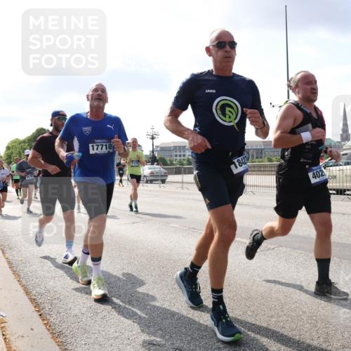 29.06.2025 - hella hamburg halbmarathon Lena Gebhardt http://msf.ph/oto/8455109 29.06.2025 09:54:21 Lombardsbrücke 8976, 17710, 1171, 1842, 402, 1838, 1098, 1119, 1171, 1342, 1399, 1413, 1424, 1476, 1549, 1892, 1902, 1942, 2020, 2098, 2188, 2442, 2470, 2561, 2670, 2823, 2842, 2889, 3477, 3562, 3785, 4017, 4029, 4183, 4185, 4235, 4237, 4270, 4816, 5020, 5528, 5706, 6198, 6266, 6630, 6819, 6831, 7087, 7167, 7274, 7297, 7709, 7734, 8142, 8269, 8374, 8576, 8698, 8743, 8928, 9043, 9105, 9463, 9482, 9619, 9815, 10057, 10237, 10529, 11848, 11936, 12084 meine-sportfotos.de