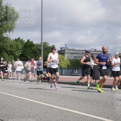 29.06.2025 - hella hamburg halbmarathon Luisa Fischer http://msf.ph/oto/8455526 29.06.2025 09:51:55 Kennedybrücke 8358, 476, 1478, 561, 2980, 1603, 1603, 2745, 2750, 2980, 3116, 4148, 4766, 5648, 6149, 7035, 7229, 8358, 8465, 9914 meine-sportfotos.de