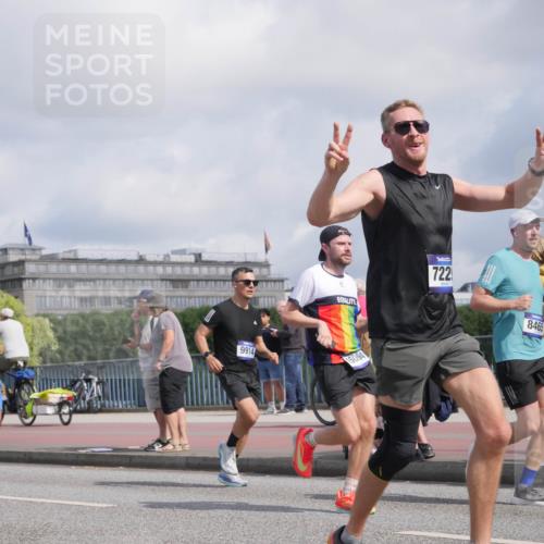 29.06.2025 - hella hamburg halbmarathon Luisa Fischer http://msf.ph/oto/8455972 29.06.2025 09:52:05 Kennedybrücke 16816, 9914, 5094, 722, 8465, 1343, 2750, 3136, 3282, 4148, 6149, 7229, 8465, 9296, 9914 meine-sportfotos.de