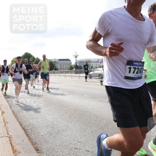 29.06.2025 - hella hamburg halbmarathon Lena Gebhardt http://msf.ph/oto/8456092 29.06.2025 09:54:27 Lombardsbrücke 288, 1342, 17247, 8698, 1119, 1171, 1342, 1399, 1413, 1424, 1476, 1549, 1817, 1892, 1902, 1942, 2020, 2098, 2188, 2442, 2470, 2561, 2670, 2842, 2889, 3477, 3562, 3785, 4017, 4029, 4183, 4185, 4235, 4237, 4270, 4816, 5020, 5528, 5706, 5884, 6198, 6266, 6630, 6819, 6831, 7087, 7274, 7297, 7709, 8142, 8374, 8482, 8576, 8698, 8743, 8916, 8928, 9038, 9051, 9105, 9463, 9482, 9619, 9815, 9924, 10057, 10237, 10529, 11848, 12084 meine-sportfotos.de