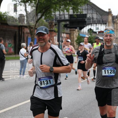 29.06.2025 - hella hamburg halbmarathon Yannick Fuchs http://msf.ph/oto/8456255 29.06.2025 10:56:19 20KM 1006, 1128, 1264, 1377, 1432, 1568, 1573, 1726, 4859, 6414, 6415, 6580, 6815, 7658, 8045, 8154, 8624, 9131, 9718, 9928, 10214, 10519, 10797, 11670, 11968, 12156, 13498, 13868, 14368, 14456, 15686, 15859, 16292, 16654, 16808, 17136, 17383, 17532, 17939, 17955, 18000, 18599, 18919, 19023 meine-sportfotos.de