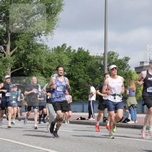 29.06.2025 - hella hamburg halbmarathon Luisa Fischer http://msf.ph/oto/8456400 29.06.2025 09:52:12 Kennedybrücke 360, 14204, 1343, 264, 10930, 1343, 1445, 1800, 2573, 3282, 5248, 5889, 6123, 8370, 9264, 9265, 9296 meine-sportfotos.de
