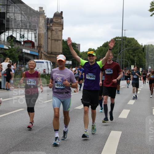 29.06.2025 - hella hamburg halbmarathon Yannick Fuchs http://msf.ph/oto/8456622 29.06.2025 10:56:20 20KM 1006, 1128, 1264, 1377, 1432, 1568, 1573, 1726, 4859, 6414, 6415, 6580, 6815, 7658, 8045, 8154, 8624, 9131, 9718, 9928, 10214, 10519, 10797, 11670, 11968, 12156, 13498, 13868, 14368, 14456, 15686, 15859, 16292, 16654, 16688, 16808, 17136, 17383, 17532, 17939, 17955, 18000, 18599, 18919, 19023 meine-sportfotos.de