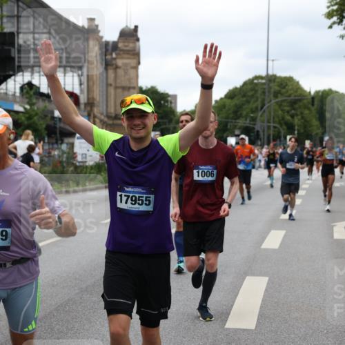 29.06.2025 - hella hamburg halbmarathon Yannick Fuchs http://msf.ph/oto/8457047 29.06.2025 10:56:22 20KM 1006, 1128, 1264, 1377, 1432, 1568, 1573, 1726, 6414, 6415, 6580, 6752, 7658, 7869, 8045, 8154, 8624, 9131, 9718, 9928, 10214, 10519, 10797, 11180, 11670, 11968, 12156, 13498, 13868, 14368, 14456, 15859, 16292, 16654, 16688, 16808, 17136, 17383, 17532, 17955, 18000, 18599, 18919, 19023 meine-sportfotos.de
