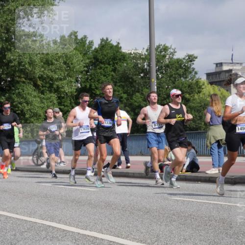 29.06.2025 - hella hamburg halbmarathon Luisa Fischer http://msf.ph/oto/8457739 29.06.2025 09:52:40 Kennedybrücke 12554, 5436, 2415, 5336, 17620, 97, 14560, 1675, 1803, 2415, 2568, 2826, 3332, 4528, 5436, 5791, 5803, 7774, 9302, 9711, 9979 meine-sportfotos.de