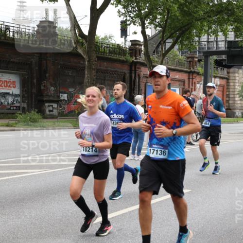 29.06.2025 - hella hamburg halbmarathon Yannick Fuchs http://msf.ph/oto/8458280 29.06.2025 10:56:28 20KM 1006, 1128, 1212, 1264, 1377, 1432, 1568, 1573, 1674, 1726, 3740, 6414, 6415, 6752, 7658, 7869, 8045, 8624, 8730, 9131, 10214, 10519, 11180, 11670, 12156, 12286, 13498, 13868, 14368, 14456, 16292, 16654, 16688, 16808, 17136, 17383, 17955, 18599, 18919, 19023 meine-sportfotos.de