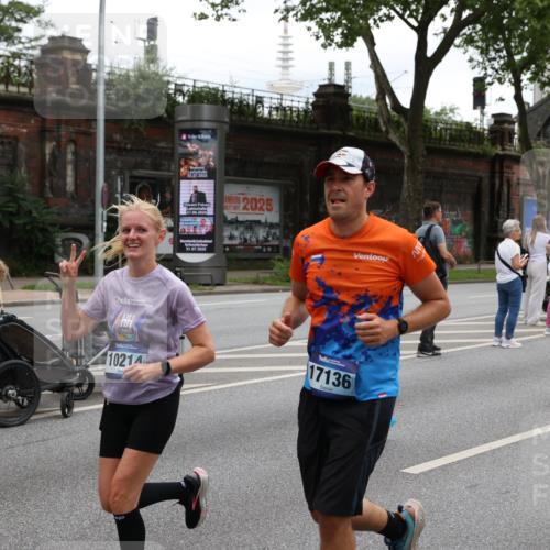 29.06.2025 - hella hamburg halbmarathon Yannick Fuchs http://msf.ph/oto/8458524 29.06.2025 10:56:29 20KM 1006, 1128, 1212, 1264, 1377, 1432, 1568, 1573, 1674, 1726, 3740, 4511, 6414, 6415, 6752, 7658, 7869, 8045, 8624, 8730, 9131, 10214, 10519, 11180, 11670, 12156, 12286, 13498, 13868, 14368, 14456, 16292, 16654, 16688, 16808, 17136, 17383, 17955, 18599, 19023 meine-sportfotos.de