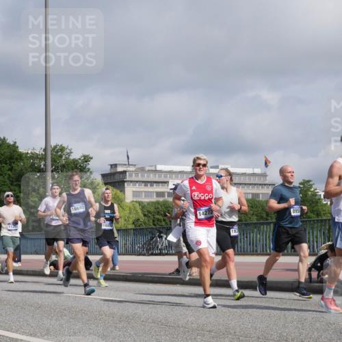 29.06.2025 - hella hamburg halbmarathon Luisa Fischer http://msf.ph/oto/8458721 29.06.2025 09:53:08 Kennedybrücke 209, 19116, 11281, 16697, 18803, 14272, 113, 8958, 17516, 1209, 1358, 1697, 3626, 4205, 4229, 4380, 5472, 5508, 6080, 6686, 6687, 7026, 7110, 8958, 10783 meine-sportfotos.de