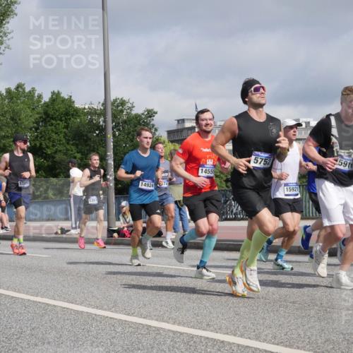 29.06.2025 - hella hamburg halbmarathon Luisa Fischer http://msf.ph/oto/8459107 29.06.2025 09:53:22 Kennedybrücke 8091, 13897, 14924, 74, 1387, 14555, 5752, 15921, 5916, 16301, 1441, 2546, 3056, 4893, 5026, 5506, 5752, 5916, 6429, 8091, 8574, 10064 meine-sportfotos.de