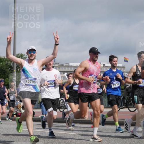 29.06.2025 - hella hamburg halbmarathon Luisa Fischer http://msf.ph/oto/8459740 29.06.2025 09:53:41 Kennedybrücke 129, 10469, 15706, 6901, 148, 962, 7635, 387, 6721, 1256, 1962, 3947, 4854, 4865, 4888, 5087, 5275, 6593, 6721, 6901, 7116, 7284, 7378, 7635, 7693, 8319, 9313, 9371, 9755, 9833, 9885, 10193, 10415, 10469 meine-sportfotos.de