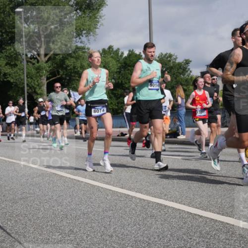 29.06.2025 - hella hamburg halbmarathon Luisa Fischer http://msf.ph/oto/8460781 29.06.2025 09:54:28 Kennedybrücke 131, 8074, 5014, 12711, 1312, 1353, 1763, 2653, 2880, 3437, 3697, 5014, 5129, 5987, 6770, 8074, 8359, 8900, 9358, 9659 meine-sportfotos.de