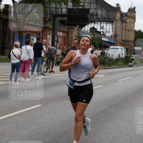 29.06.2025 - hella hamburg halbmarathon Yannick Fuchs http://msf.ph/oto/8461098 29.06.2025 10:56:44 20KM 1114, 1194, 1212, 1420, 1432, 1531, 1674, 1851, 2447, 2683, 2911, 3001, 3740, 4389, 4511, 6311, 6602, 6752, 7453, 7869, 8045, 8068, 8624, 8730, 9306, 11180, 11310, 12008, 12156, 12286, 12571, 12978, 13498, 13874, 13939, 14348, 14677, 14917, 16654, 16688, 17096, 17119, 17142, 18382, 18530 meine-sportfotos.de