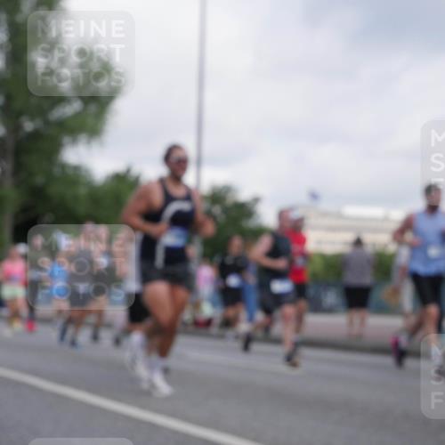 29.06.2025 - hella hamburg halbmarathon Luisa Fischer http://msf.ph/oto/8462549 29.06.2025 09:55:20 Kennedybrücke 1415, 1468, 2233, 3109, 3124, 4080, 4497, 4691, 5476, 5477, 7067, 7191, 7451, 7865, 8467, 10796 meine-sportfotos.de