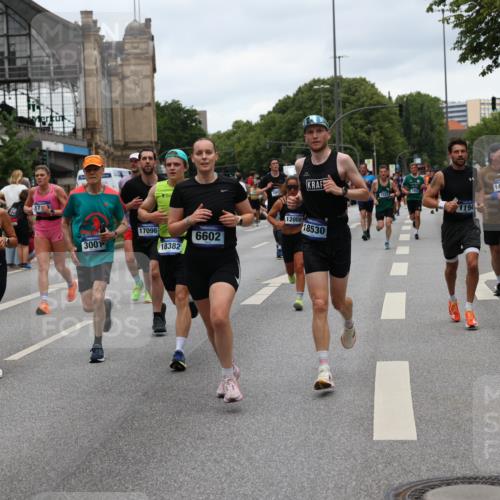 29.06.2025 - hella hamburg halbmarathon Yannick Fuchs http://msf.ph/oto/8462637 29.06.2025 10:56:53 20KM 1114, 1126, 1194, 1212, 1420, 1427, 1531, 1674, 1851, 1881, 2447, 2582, 2683, 2911, 3001, 3182, 3248, 3625, 3740, 4389, 4511, 4538, 5653, 5708, 5763, 6311, 6602, 6966, 7453, 8068, 8176, 8721, 8730, 9306, 9554, 11310, 12004, 12008, 12286, 12571, 12836, 12978, 13739, 13874, 13939, 14348, 14677, 14917, 16420, 16540, 17045, 17096, 17119, 17142, 17818, 18382, 18530, 18999, 19241 meine-sportfotos.de
