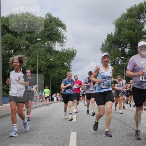 29.06.2025 - hella hamburg halbmarathon Luisa Fischer http://msf.ph/oto/8462715 29.06.2025 10:39:52 Kennedybrücke 8657, 9806, 163, 5809, 1008, 15568, 1010, 10, 1008, 1010, 3401, 3699, 3895, 4245, 5809, 6184, 6359, 7632, 8581, 9432, 9806, 10123, 10487, 10577 meine-sportfotos.de