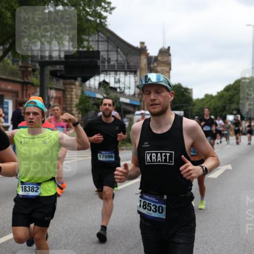 29.06.2025 - hella hamburg halbmarathon Yannick Fuchs http://msf.ph/oto/8462906 29.06.2025 10:56:54 20KM 1114, 1126, 1194, 1212, 1420, 1427, 1531, 1674, 1851, 1881, 2447, 2582, 2683, 2911, 3001, 3182, 3248, 3625, 3740, 4389, 4511, 4538, 5058, 5653, 5708, 5763, 6142, 6311, 6602, 6966, 7453, 8068, 8176, 8721, 9306, 9554, 11310, 12004, 12008, 12286, 12571, 12836, 12978, 13739, 13874, 13939, 14348, 14677, 14917, 16420, 16540, 17045, 17096, 17119, 17142, 17818, 18382, 18530, 18999, 19241 meine-sportfotos.de