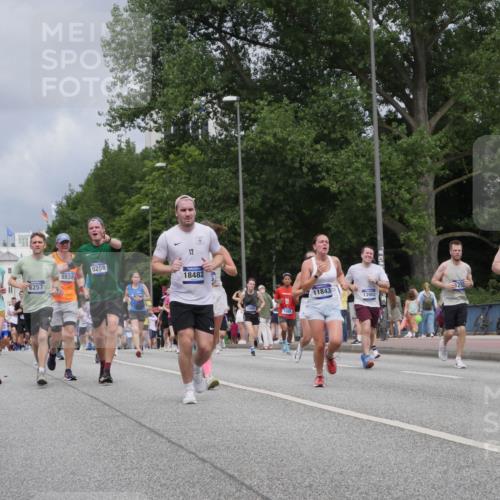 29.06.2025 - hella hamburg halbmarathon Luisa Fischer http://msf.ph/oto/8463097 29.06.2025 10:40:08 Kennedybrücke 12, 8258, 5538, 18482, 8257, 15992, 11843, 253, 10862, 13902, 15475, 1253, 1488, 1948, 2072, 2811, 3398, 3428, 5560, 5786, 8257, 8258, 8936, 8937, 9918, 10862 meine-sportfotos.de