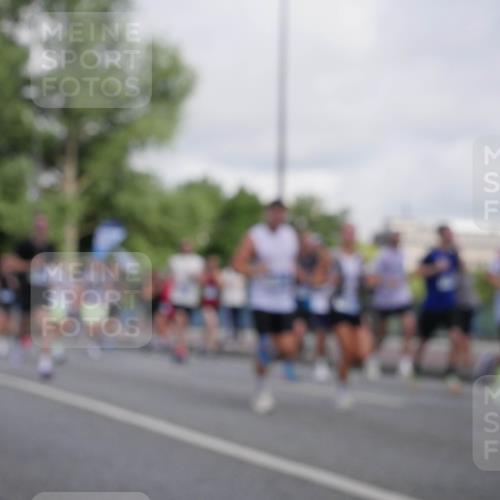 29.06.2025 - hella hamburg halbmarathon Luisa Fischer http://msf.ph/oto/8463600 29.06.2025 09:55:43 Kennedybrücke 1012, 1163, 1176, 1391, 1735, 2048, 2213, 2590, 2788, 2970, 3021, 3304, 3907, 4933, 4997, 5623, 5624, 5682, 6712, 7147, 7204, 7765, 8063, 8145, 8704, 8722, 8819, 9232, 9374, 9534, 9538, 9585, 10208, 10246, 10313 meine-sportfotos.de
