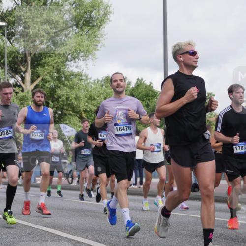 29.06.2025 - hella hamburg halbmarathon Luisa Fischer http://msf.ph/oto/8463720 29.06.2025 09:55:49 Kennedybrücke 59, 9585, 16720, 714, 12035, 671, 18476, 76, 17835, 1163, 1176, 1391, 1558, 2213, 2788, 3146, 4997, 5623, 5624, 6712, 7147, 7204, 7322, 7450, 7765, 8063, 8704, 8819, 9534, 9585, 9794, 10246 meine-sportfotos.de