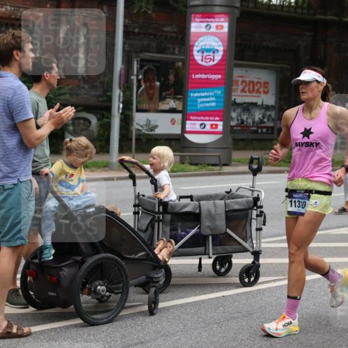 29.06.2025 - hella hamburg halbmarathon Yannick Fuchs http://msf.ph/oto/8464011 29.06.2025 10:56:59 20KM 1114, 1126, 1194, 1420, 1427, 1531, 1851, 1881, 2447, 2582, 2683, 2911, 3001, 3182, 3248, 3625, 4389, 4511, 4538, 4665, 5058, 5511, 5653, 5708, 5763, 6142, 6311, 6602, 6966, 7453, 8068, 8176, 8478, 8721, 9306, 9554, 9899, 11310, 11402, 12004, 12008, 12571, 12836, 12978, 13739, 13874, 13939, 14348, 14677, 14917, 16371, 16420, 16540, 17045, 17096, 17119, 17142, 17818, 17890, 18359, 18382, 18452, 18530, 18999, 19241 meine-sportfotos.de