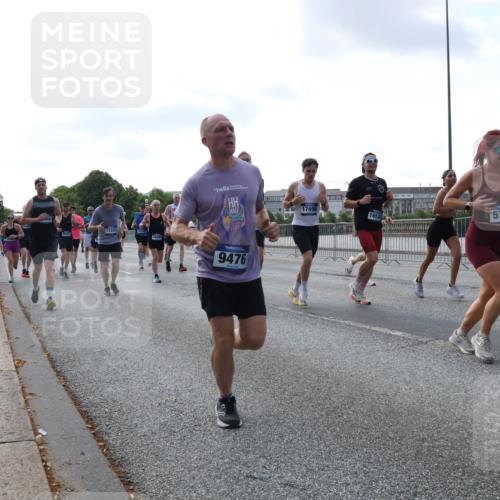 29.06.2025 - hella hamburg halbmarathon Lena Gebhardt http://msf.ph/oto/8464371 29.06.2025 09:55:04 Lombardsbrücke 17499, 1653, 11333, 9476, 5705, 1200, 1683, 1696, 1817, 1942, 2207, 2222, 2274, 2287, 2367, 2411, 2592, 2596, 2670, 2816, 2955, 3208, 3209, 3258, 3435, 3747, 4093, 4121, 4189, 4832, 5102, 5399, 5447, 5638, 5705, 5884, 6027, 6158, 6290, 6389, 6662, 6723, 6836, 6923, 6938, 6978, 6991, 7052, 7335, 7659, 7908, 8117, 8371, 8437, 8482, 8487, 8657, 8693, 8889, 8916, 8981, 9031, 9038, 9051, 9093, 9159, 9476, 9661, 9710, 9869, 9924, 9931, 11333 meine-sportfotos.de