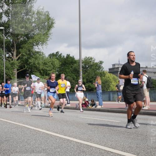 29.06.2025 - hella hamburg halbmarathon Luisa Fischer http://msf.ph/oto/8464467 29.06.2025 09:56:15 Kennedybrücke 11283, 15851, 13450, 1863, 15519, 6903, 2890, 3004, 4949, 6071, 6282, 6388, 6575, 6903, 7480, 7734, 9030, 9043, 9126, 9200, 9633, 9723 meine-sportfotos.de