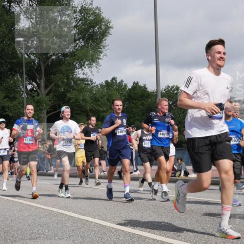 29.06.2025 - hella hamburg halbmarathon Luisa Fischer http://msf.ph/oto/8464925 29.06.2025 09:56:32 Kennedybrücke 4140, 16466, 16136, 552, 14618, 1561, 8023, 146192, 363, 1424, 1466, 1902, 2270, 2516, 3852, 4140, 4235, 4237, 4247, 5115, 5528, 5532, 5650, 7385, 8023, 8269, 8928, 10792 meine-sportfotos.de