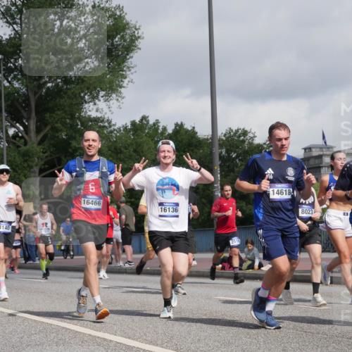 29.06.2025 - hella hamburg halbmarathon Luisa Fischer http://msf.ph/oto/8464961 29.06.2025 09:56:33 Kennedybrücke 4140, 11936, 16466, 16136, 2516, 14618, 8023, 14619, 1424, 1466, 1902, 2270, 2516, 3852, 4140, 4235, 4237, 4247, 5115, 5528, 5532, 5650, 7385, 8023, 8269, 8928, 9105, 10792 meine-sportfotos.de