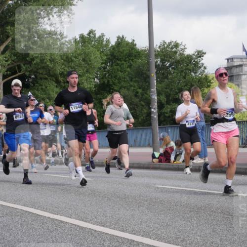 29.06.2025 - hella hamburg halbmarathon Luisa Fischer http://msf.ph/oto/8465124 29.06.2025 09:56:39 Kennedybrücke 26, 12084, 13554, 8928, 2159, 3785, 11848, 8790, 4237, 269, 1424, 1902, 3785, 4237, 6831, 8269, 8928, 9105, 9482 meine-sportfotos.de
