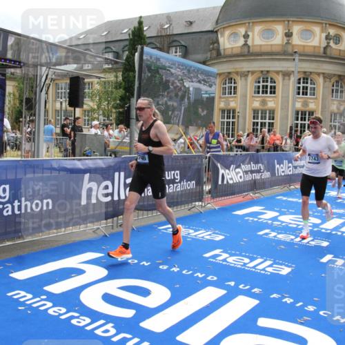 29.06.2025 - hella hamburg halbmarathon Michael Strokosch http://msf.ph/oto/8465269 29.06.2025 10:33:52 Ziel 1743, 2228, 2243, 2746, 4246, 5193, 10865, 13771, 14310, 14466, 16243 meine-sportfotos.de
