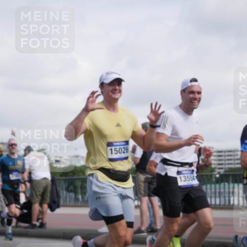 29.06.2025 - hella hamburg halbmarathon Luisa Fischer http://msf.ph/oto/8465334 29.06.2025 09:56:44 Kennedybrücke 15026, 13554, 19112, 1413, 1424, 1476, 2098, 2188, 2823, 3477, 3785, 4183, 4185, 4237, 6831, 8743, 8928, 9105, 9482, 9815 meine-sportfotos.de
