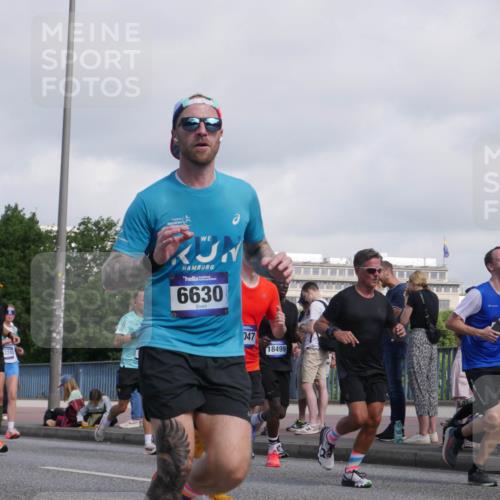 29.06.2025 - hella hamburg halbmarathon Luisa Fischer http://msf.ph/oto/8465673 29.06.2025 09:57:03 Kennedybrücke 09, 2203, 6630, 047, 18499, 1399, 1750, 2020, 2470, 4029, 4816, 5020, 5706, 6630, 6819, 7709, 8142, 8374, 8576, 9051, 9463, 10529 meine-sportfotos.de