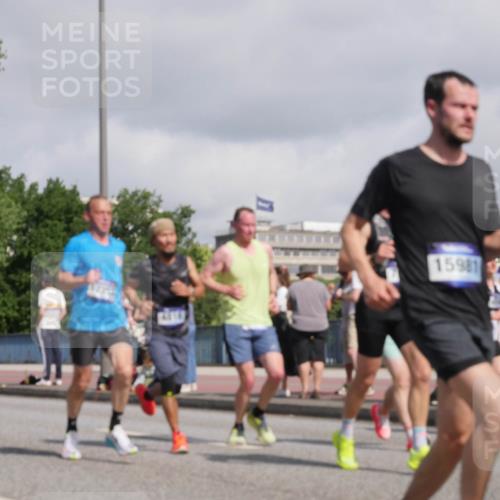 29.06.2025 - hella hamburg halbmarathon Luisa Fischer http://msf.ph/oto/8465880 29.06.2025 09:57:14 Kennedybrücke 15981, 1119, 1342, 1399, 1750, 1942, 2020, 2367, 2442, 2561, 2889, 3562, 4017, 4816, 5447, 5884, 7087, 7297, 8142, 8482, 8916, 10057 meine-sportfotos.de