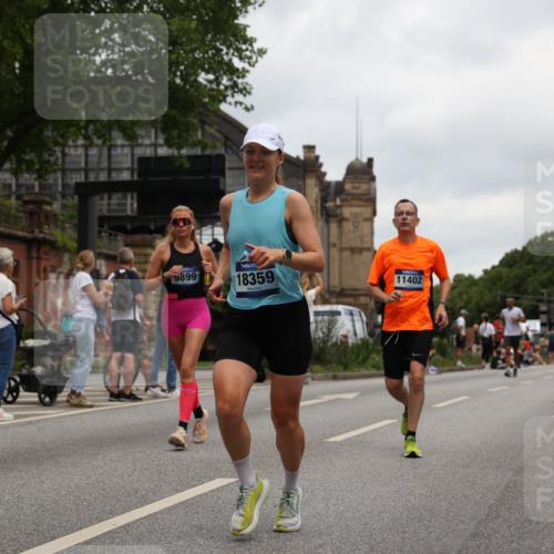 29.06.2025 - hella hamburg halbmarathon Yannick Fuchs http://msf.ph/oto/8466008 29.06.2025 10:57:15 20KM 1126, 1184, 1427, 1722, 1724, 1881, 1992, 2424, 2582, 3182, 3248, 3360, 3625, 4370, 4538, 4665, 5058, 5511, 5653, 5708, 5734, 5763, 6142, 6631, 6966, 7243, 7333, 8176, 8469, 8478, 8721, 8822, 9124, 9554, 9681, 9899, 10128, 10866, 11402, 12004, 12513, 12836, 13528, 13551, 13739, 14313, 15137, 15516, 15550, 16371, 16420, 16478, 16540, 16872, 17045, 17757, 17818, 17890, 18028, 18355, 18359, 18452, 18999, 19241 meine-sportfotos.de