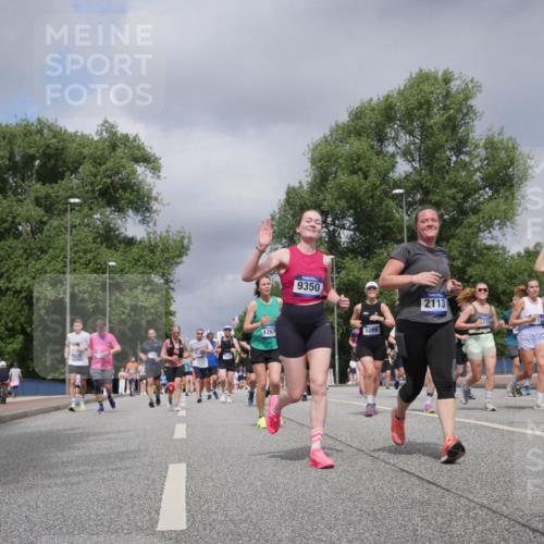 29.06.2025 - hella hamburg halbmarathon Luisa Fischer http://msf.ph/oto/8466257 29.06.2025 10:41:56 Kennedybrücke 16942, 1267, 9350, 5089, 2113, 155, 18471, 1457, 1721, 2113, 2486, 2693, 2786, 3242, 4139, 4155, 4259, 4260, 5085, 5089, 5155, 5161, 7117, 7561, 8583, 8635, 8747, 9004, 9689 meine-sportfotos.de