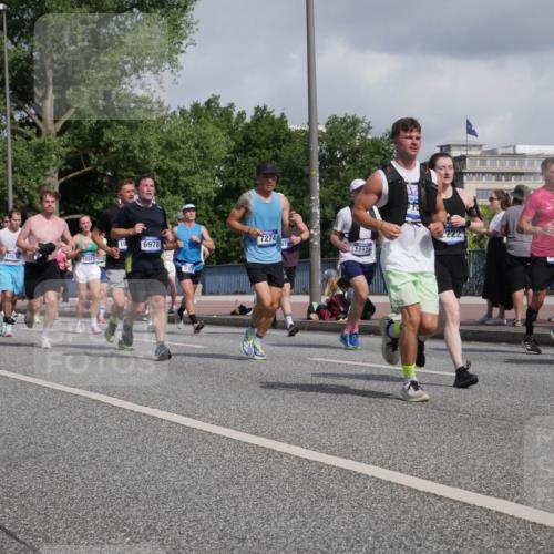 29.06.2025 - hella hamburg halbmarathon Luisa Fischer http://msf.ph/oto/8466285 29.06.2025 09:57:27 Kennedybrücke 19, 6978, 12269, 7335, 11518, 189239, 9710, 7274, 11125, 1817, 2222, 2367, 2670, 2816, 2955, 6290, 6978, 6991, 7274, 7335, 7908, 8698, 8916, 8981, 9038, 9710, 9924, 10057 meine-sportfotos.de