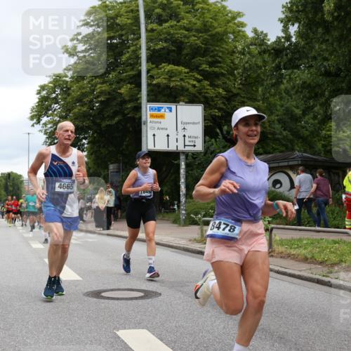 29.06.2025 - hella hamburg halbmarathon Yannick Fuchs http://msf.ph/oto/8466404 29.06.2025 10:57:18 20KM 1126, 1184, 1722, 1724, 1881, 1940, 1992, 2424, 3182, 3248, 3360, 4370, 4538, 4665, 5058, 5511, 5653, 5708, 5734, 5763, 6142, 6631, 7243, 7333, 8176, 8469, 8478, 8721, 8822, 9124, 9439, 9554, 9681, 9899, 10128, 10866, 11402, 12513, 13528, 13551, 13739, 14313, 15137, 15516, 15550, 16371, 16420, 16478, 16540, 16872, 17045, 17757, 17818, 17890, 18028, 18355, 18359, 18452, 18999, 19241 meine-sportfotos.de